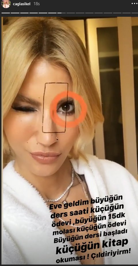 Çağla Şıkel’den çıldırıyorum paylaşımı - Resim: 1