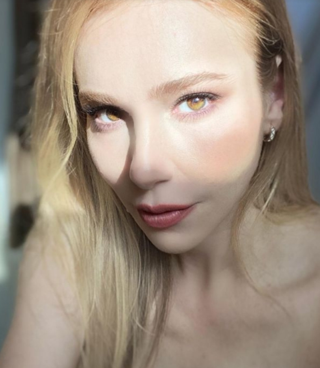 Elçin Sangu Yalancı ve Mumları Dizisinden İlk Kareyi Paylaştı! - Resim: 1