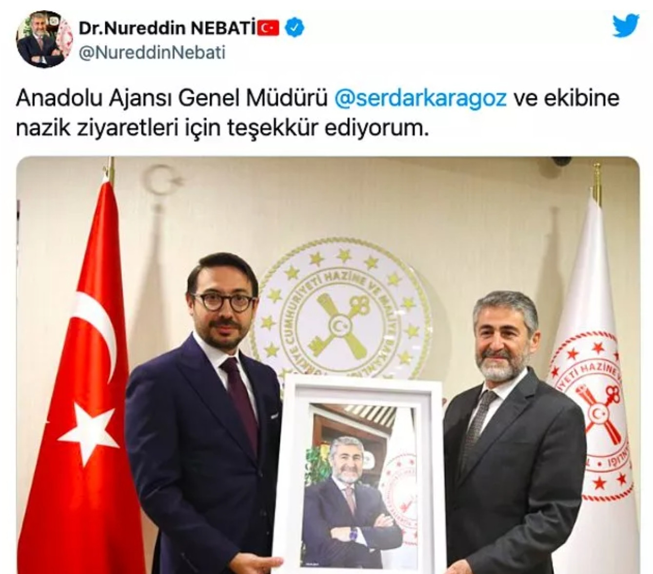 Anadolu Ajansı Genel Müdürü Bakan Nebati'ye Kendi Fotoğrafını Hediye Etti! - Resim: 1