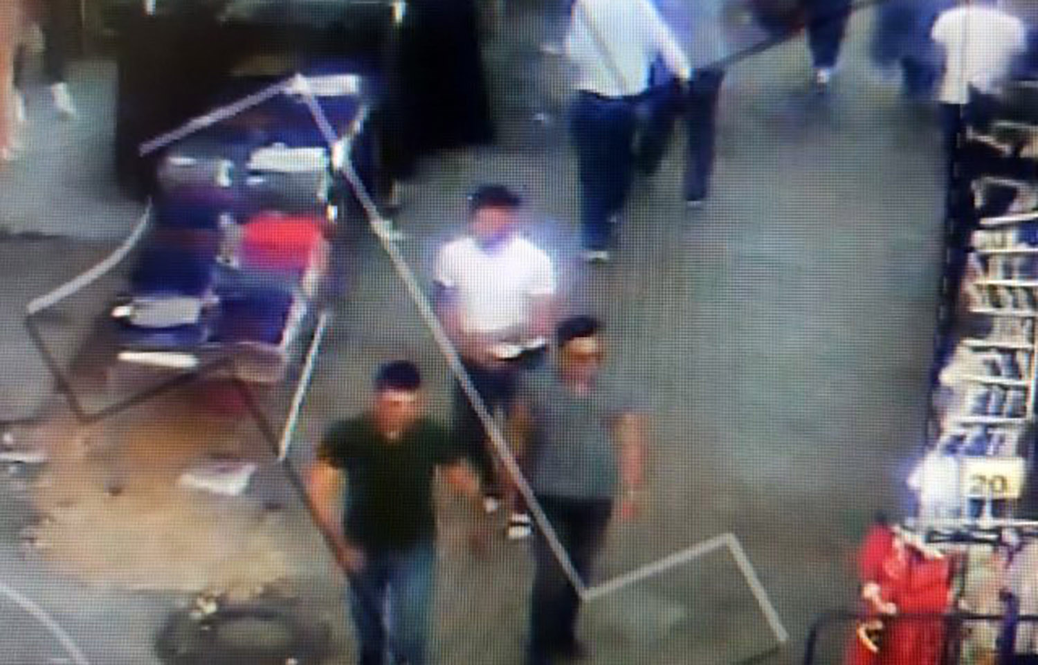 Diyarbakır’da hain saldırı! Bir polis memuru şehit oldu - Resim: 1