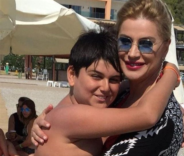 Songül Karlı'nın yıllardır herkesten sakladığı oğlu ortaya çıktı - Resim: 2