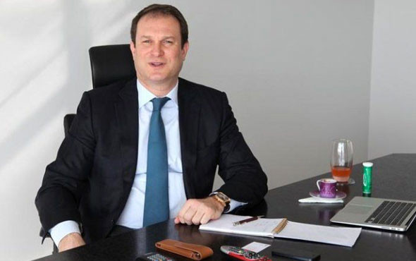 Burak Akbay'dan operasyonla ilgili ilk açıklama: Kaçtı mı? - Resim: 1