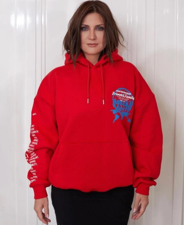 Sibel Can Oğlunun Markası İçin Mankenlik Yaptı - Resim: 1