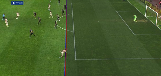 Süper Lig'te VAR ayar mı yaptı? Tartışma yaratan pozisyonlar... - Resim: 1