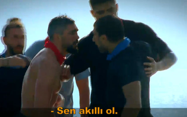 Survivor 2020'de ilk kavga! Yasin Obuz ve Parviz Abdullayev birbirine girdi! - Resim: 1