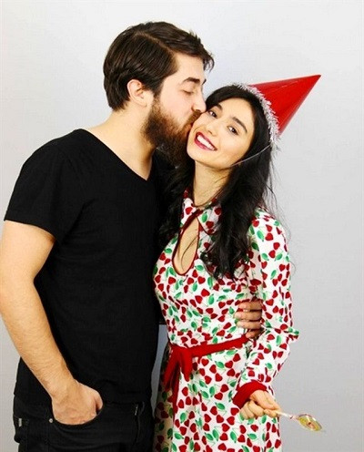 Survivor yorumcusu Semih Öztürk Kurretülayn Matur ile gizli saklı evlendi - Resim: 1