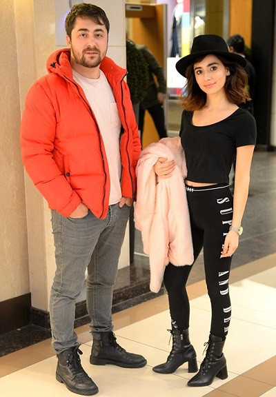 Survivor yorumcusu Semih Öztürk Kurretülayn Matur ile gizli saklı evlendi - Resim: 2