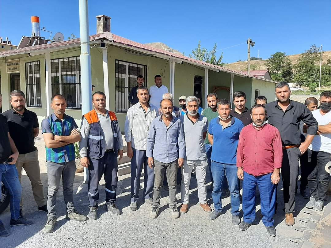 AKP'li Belediyedeki Skandal Torpil Listesi Ortaya Çıktı - Resim: 2