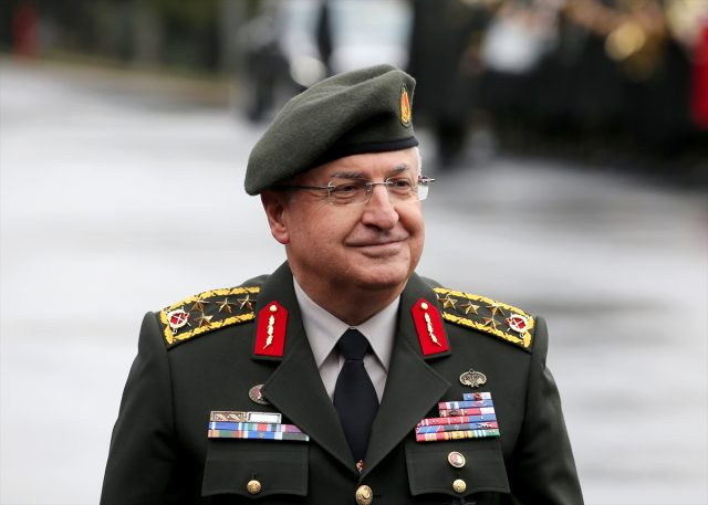 TSK üniformalarında yeni dönem başladı: Şapka yerine bere - Resim: 1