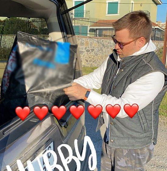 Evde kalmayan Pınar Altuğ: Zaten herkes sokaklarda - Resim: 1