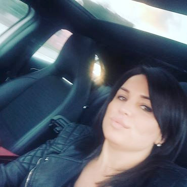 Yemekteyiz Yasemin Kan kimdir? Nagihan Karadere ile akraba mı? - Resim: 1