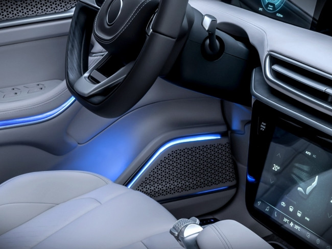 Yerli otomobilden yeni görüntü! Otomobilin içinden ilk fotoğraf... - Resim: 2