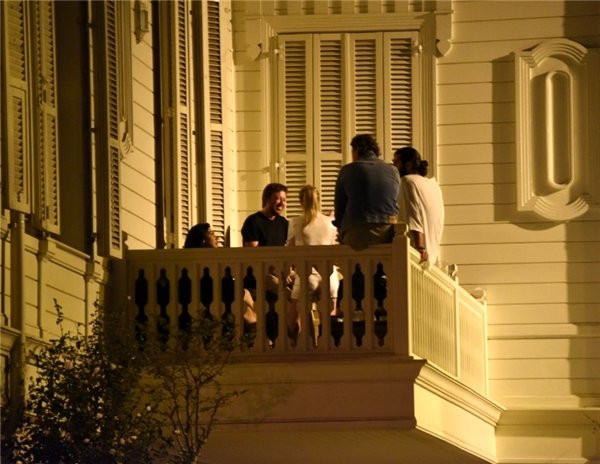 Korona cahillerinin sosyetik partisine polis baskını: Şevval de oradaydı - Resim: 1