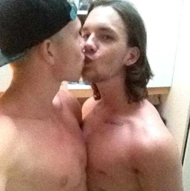 Sosyal medyayı salladı: Zeynep Alkan’ın sevgilisi bir erkekle dudak dudağa! - Resim: 1